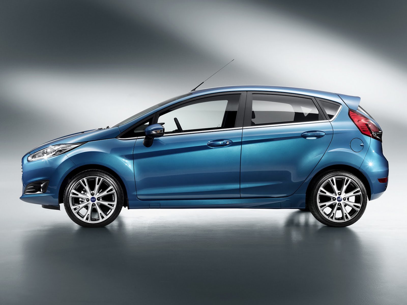 Ford Fiesta image #8