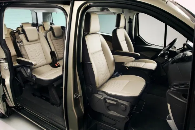 ford tourneo custom 2023 interior
