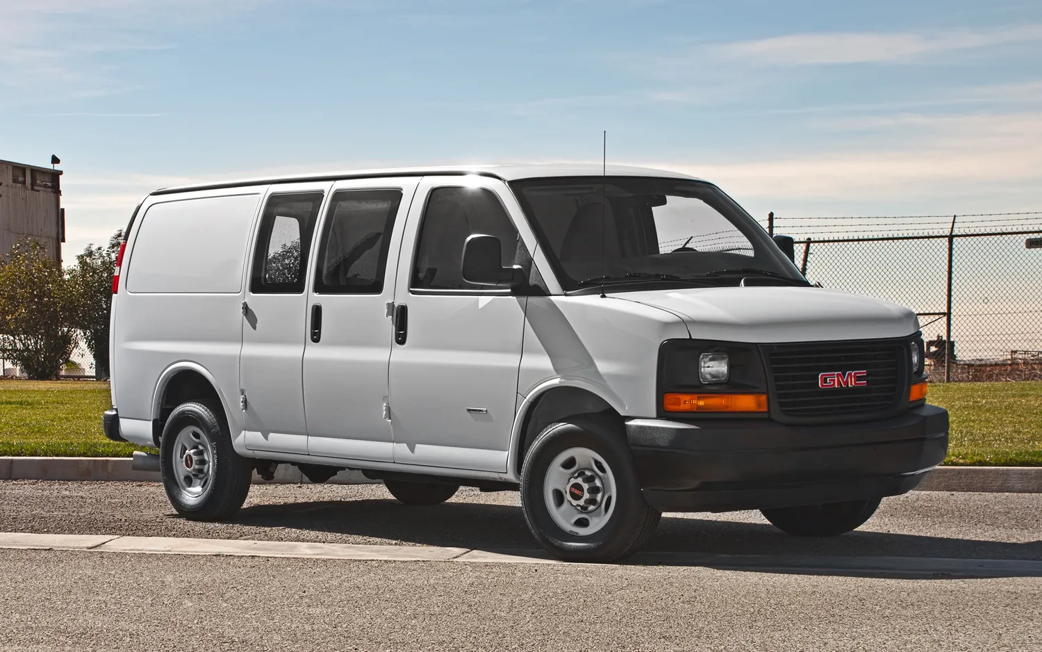 Шевроле GMC Savana