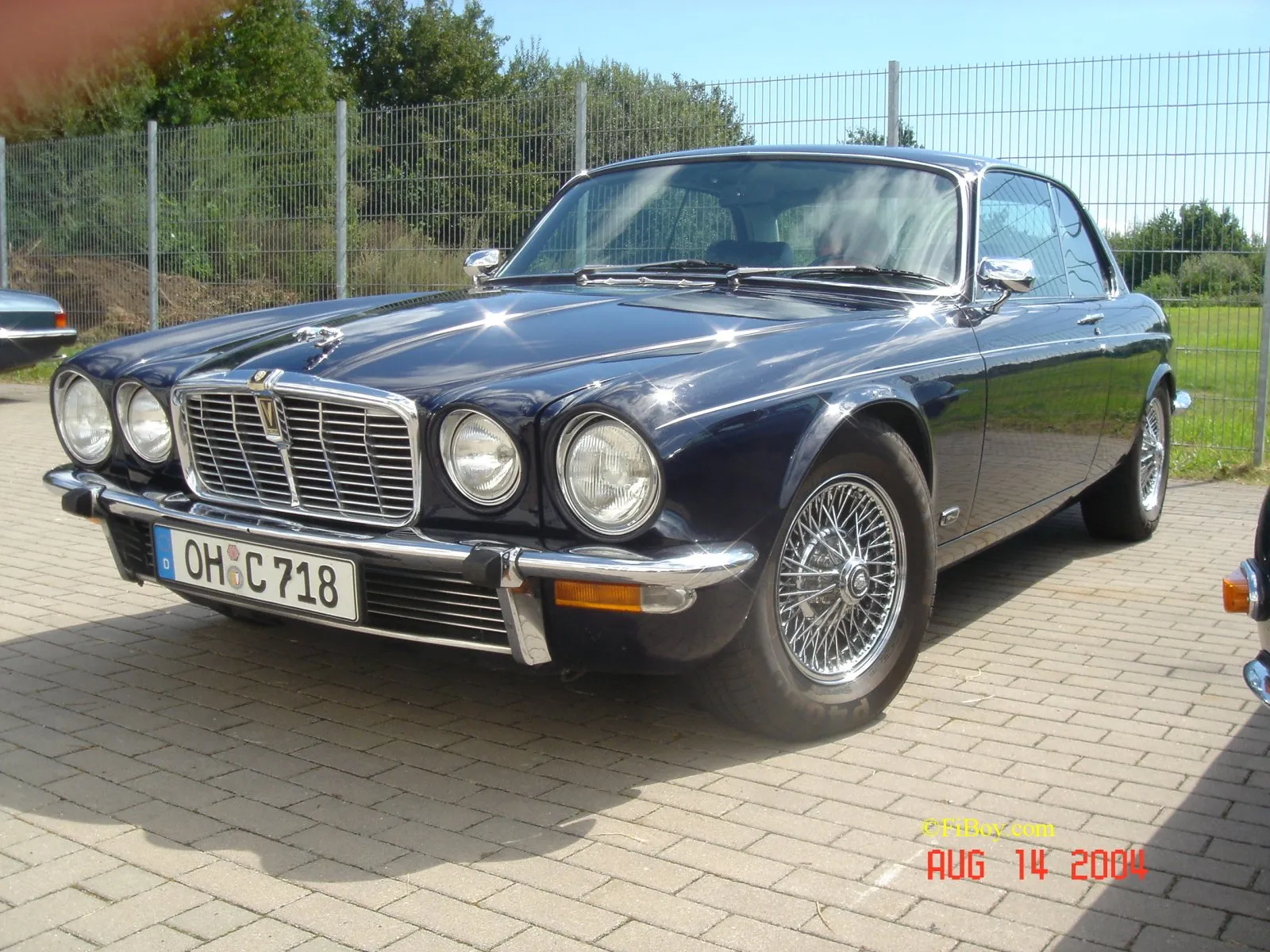 jaguar xj12 13