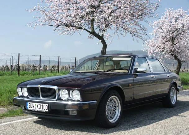 Jaguar xj40 Daimler