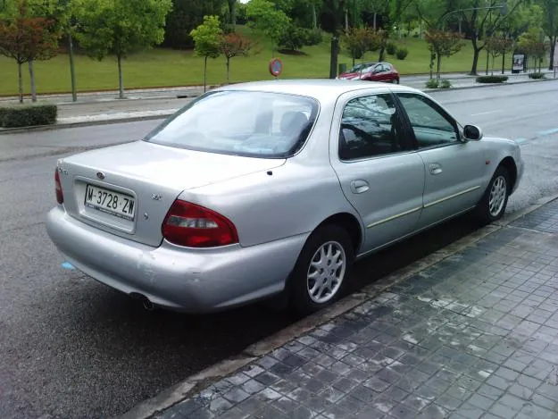 Kia clarus 2001