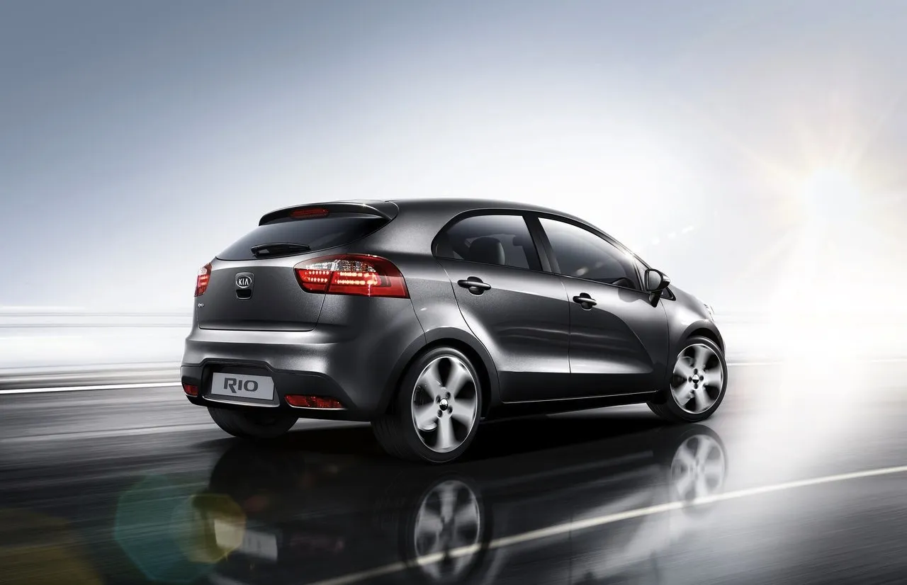 Kia rio шестнадцатый год