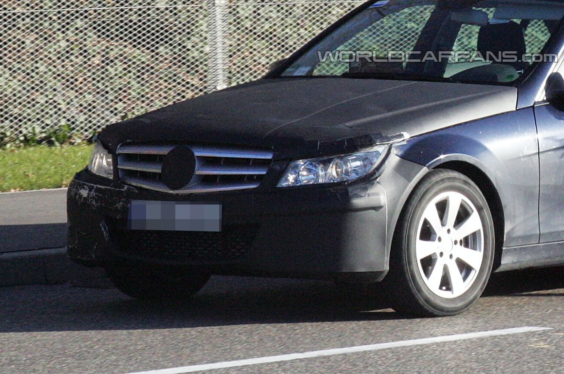 Mercedes-Benz C-Klasse image #8