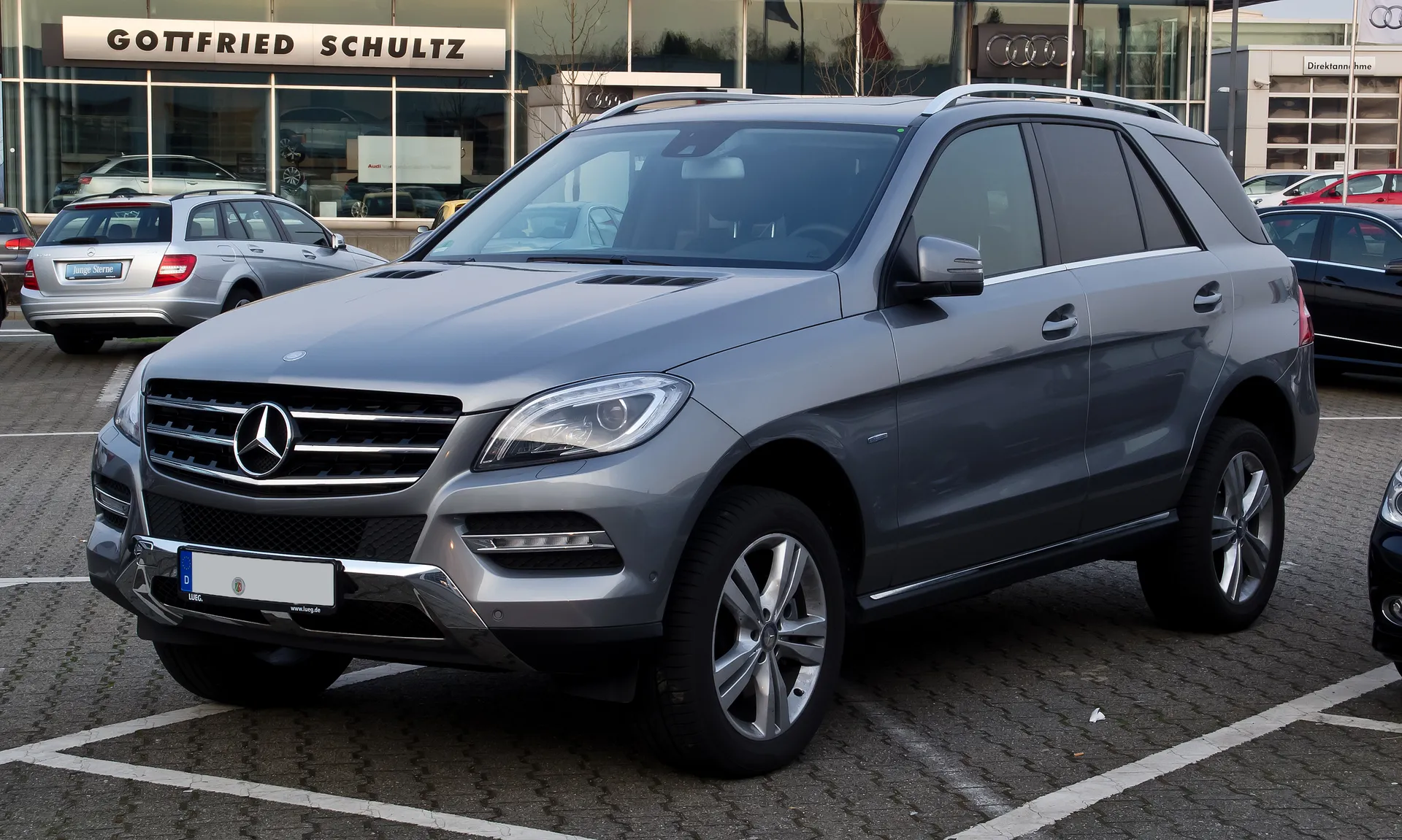 Mercedes-Benz ML 250 image #2