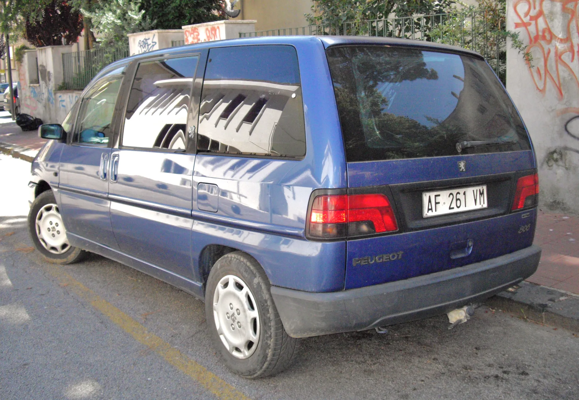 Подрамник peugeot 806