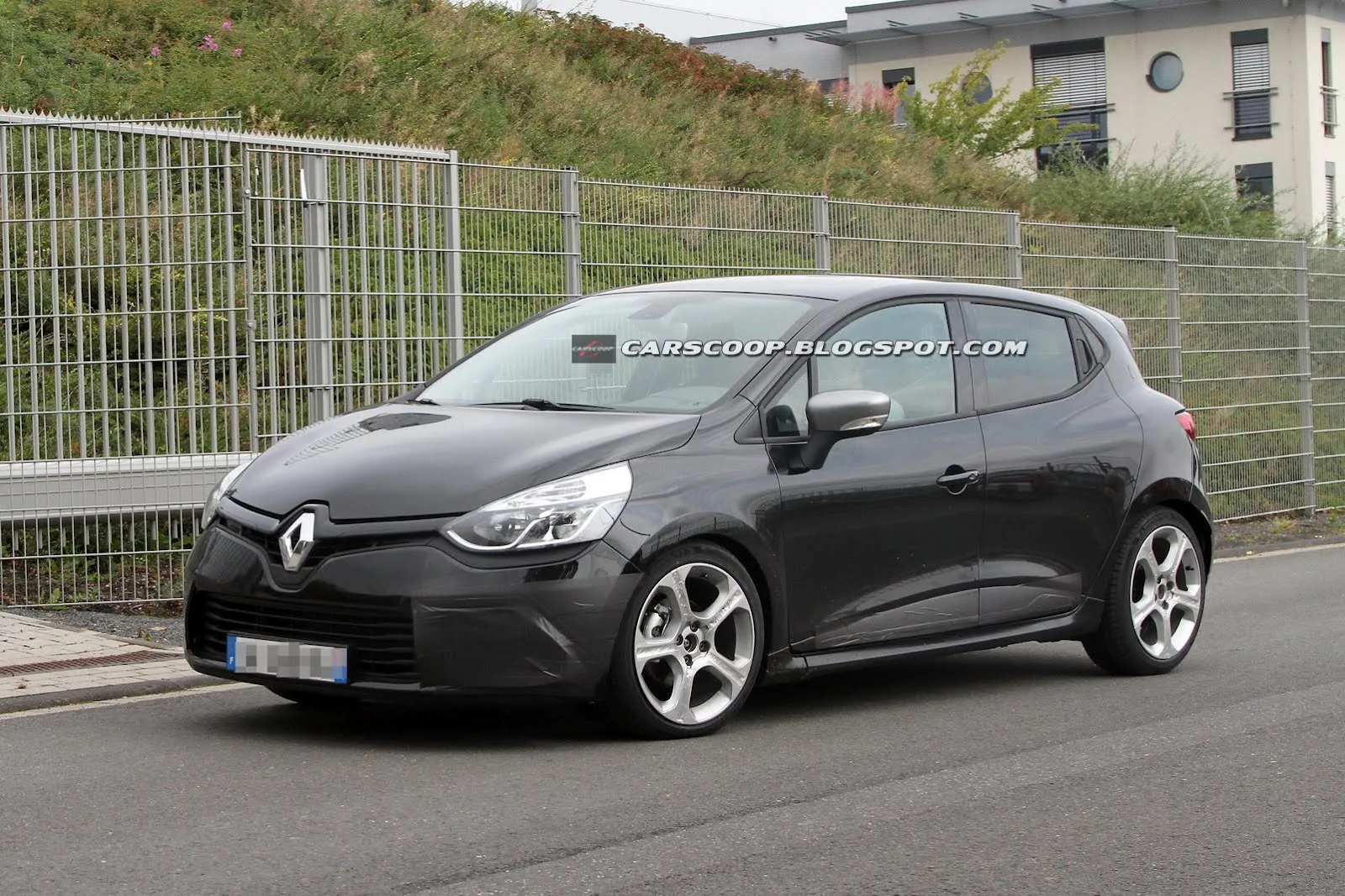 Renault Clio photos #10 on Better Parts LTD