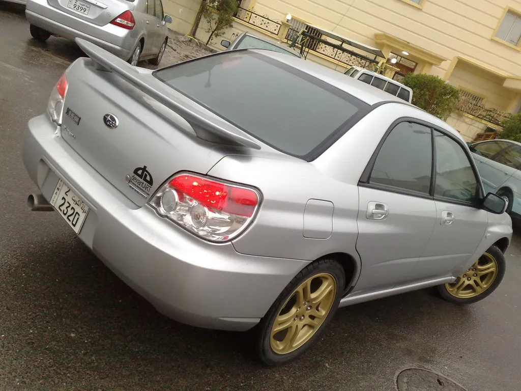 Subaru Impreza 2 0R Image 3
