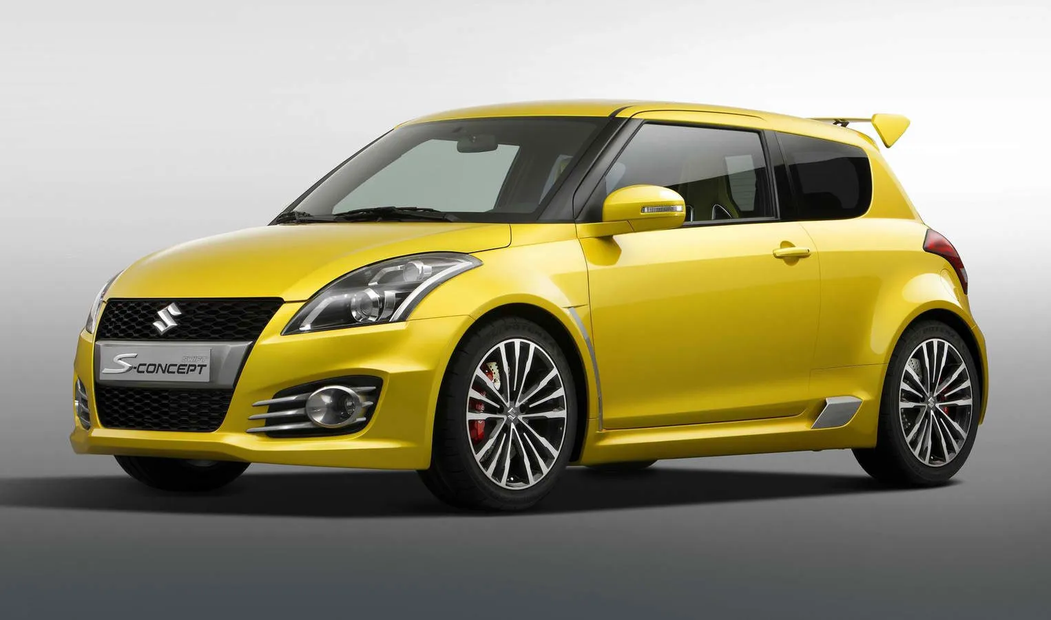 Suzuki swift первое поколение