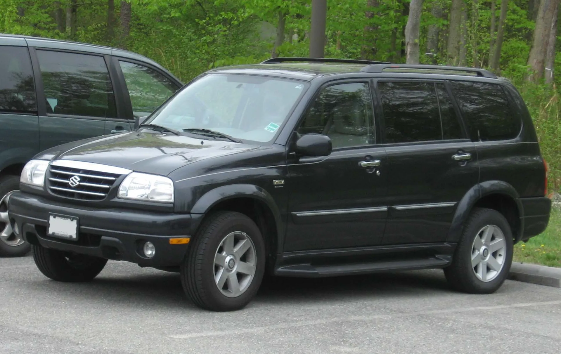 Suzuki XL7 image 3