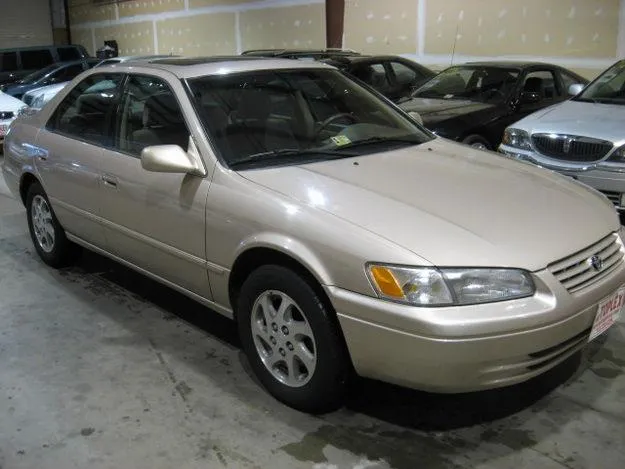 Toyota Camry V6 image #9