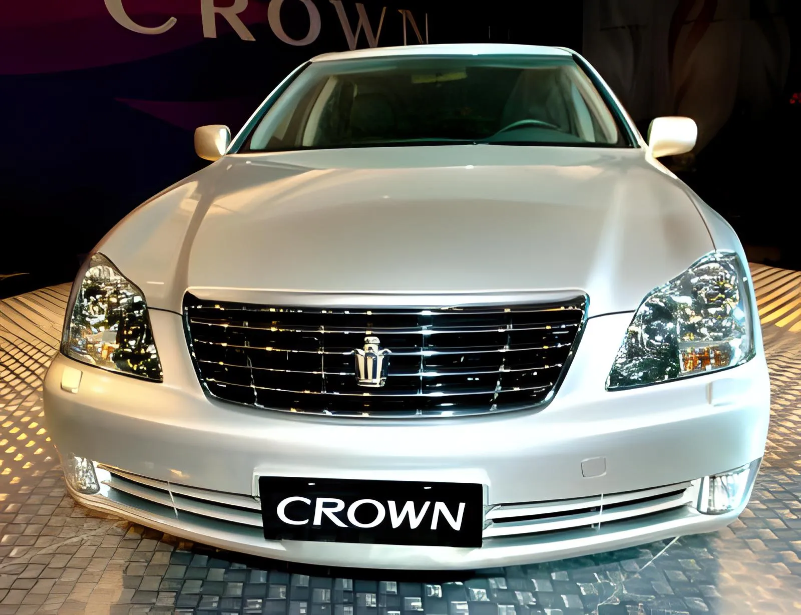 Toyota Crown 400