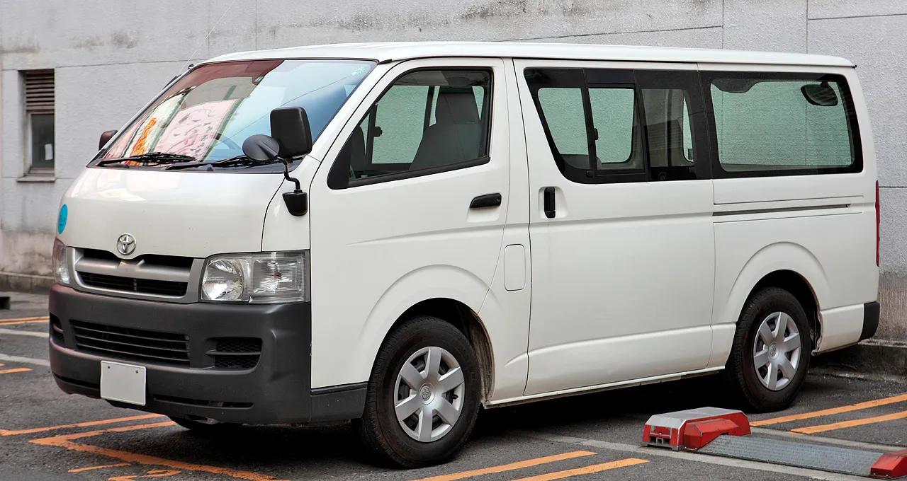 Toyota hiace какая категория