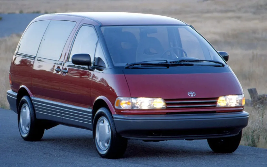 Toyota Previa image #18