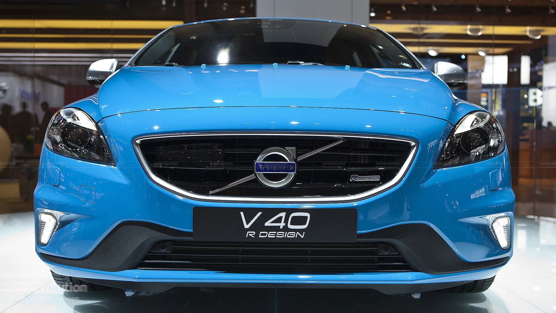 Volvo v40 диски