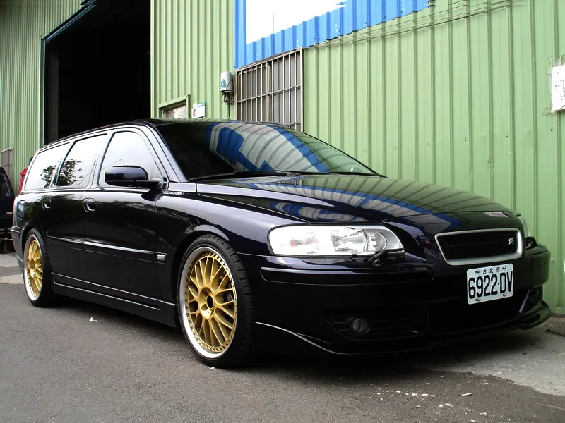 Volvo V70 R technical details, history, photos on Better Parts LTD