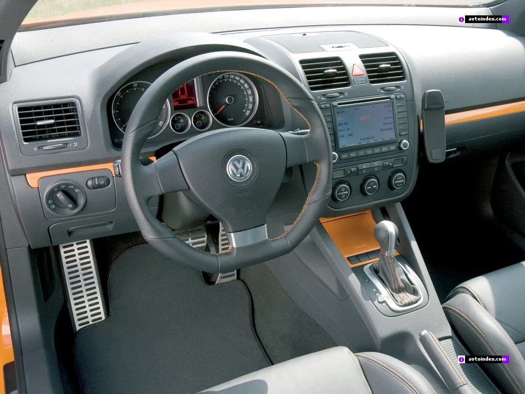 VW Golf speed image 7