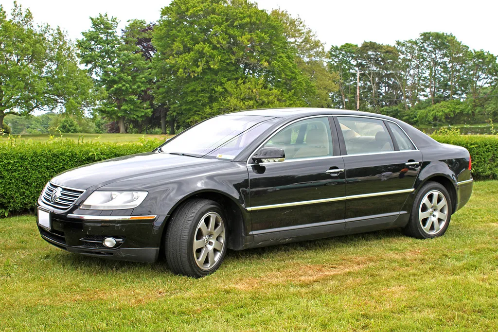 VW Phaeton W12 6 0 Image 6