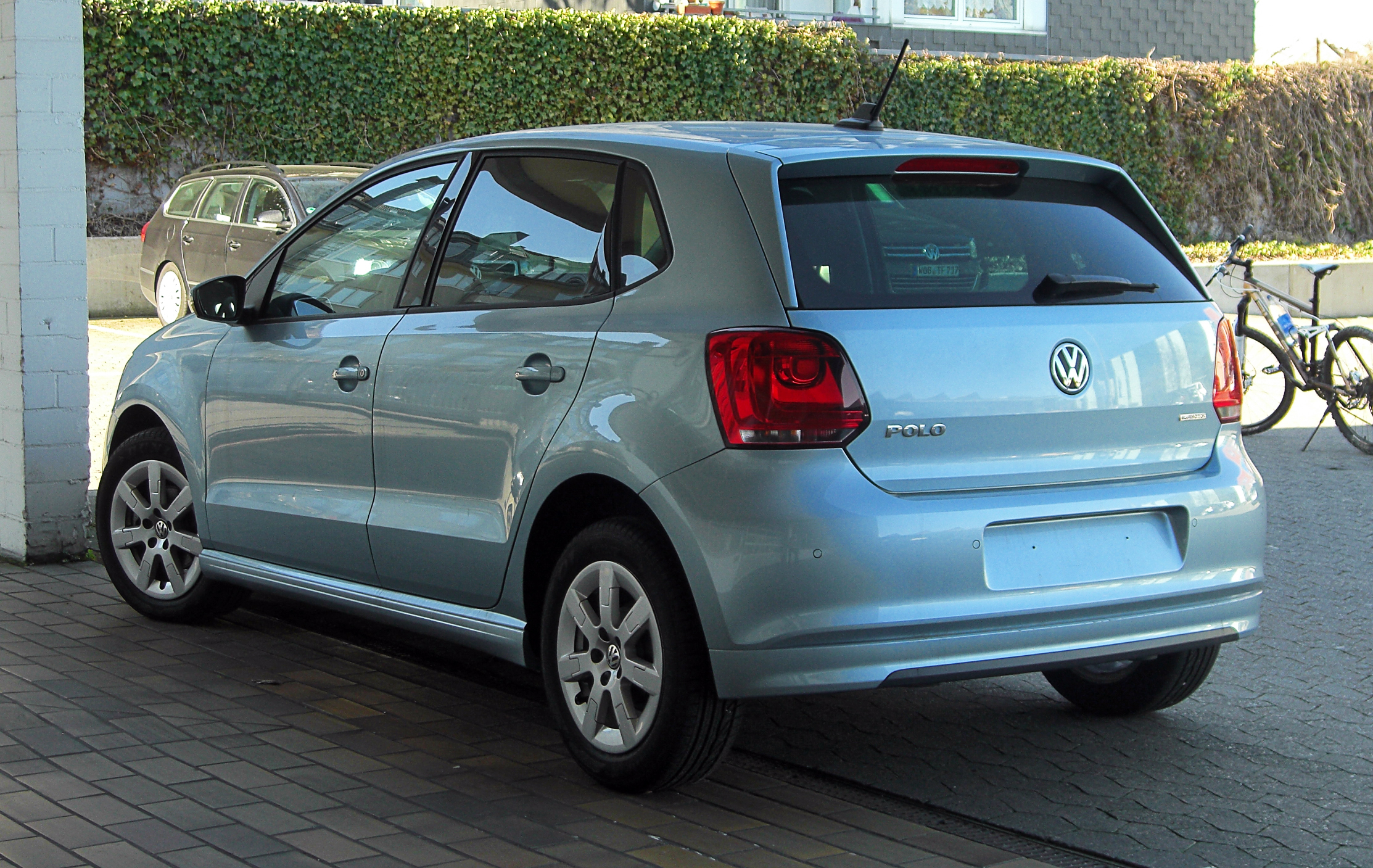 VW Polo 1.2 TDI BlueMotion image 2