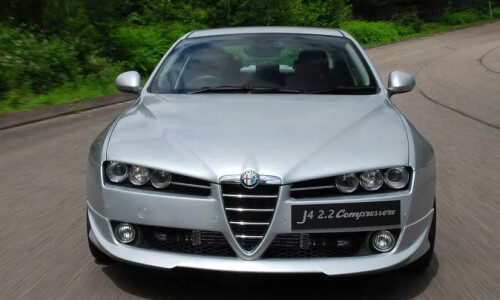 Alfa-Romeo 159 photo 15