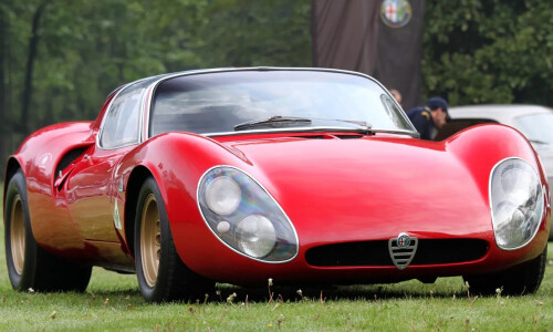 Alfa-Romeo 33 #9