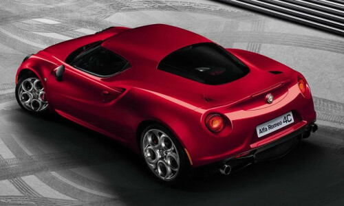 Alfa-Romeo 4C #5