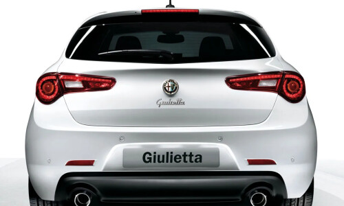 Alfa-Romeo Giulietta photo 9