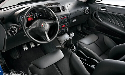 Alfa-Romeo GT Sportiva #7