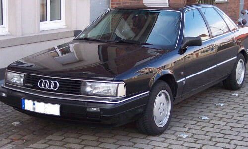 Audi 200 #1