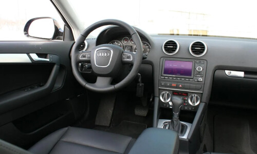 Audi A3 photo 12