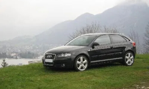 Audi A3 FSI photo 9