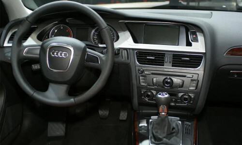 Audi A4 Avant Edition Plus photo 11