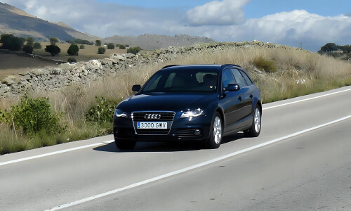 Audi A4 Avant TFSI flexible fuel #1