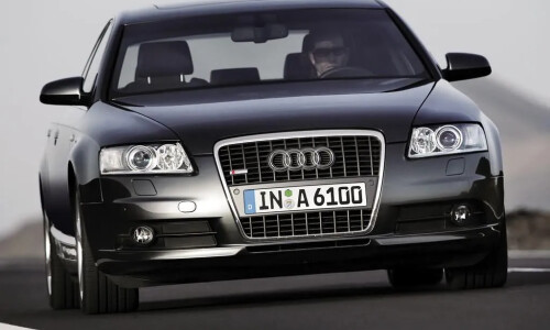 Audi A6 4.2 quattro photo 10