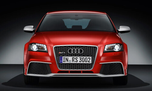 Audi RS3 photo 12