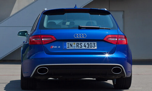 Audi RS4 #5