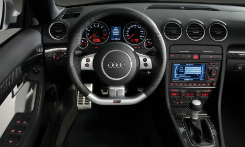 Audi RS4 #6