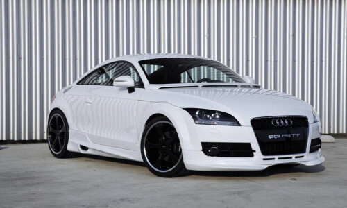 Audi TT photo 2