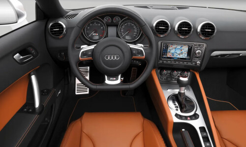 Audi TTS photo 3