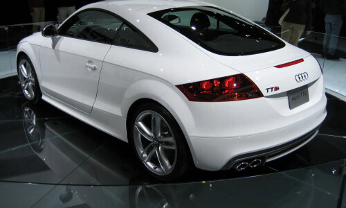 Audi TTS photo 4