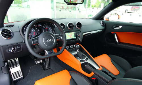 Audi TTS photo 15