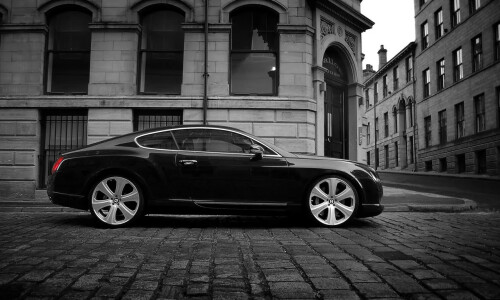 Bentley Continental GT #9