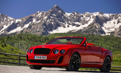 Bentley Continental Supersports Convertible Cabrio #2
