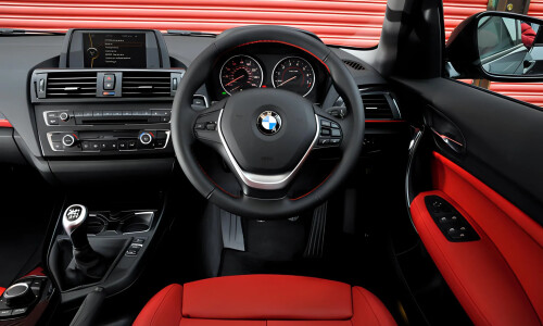 BMW 114i #11