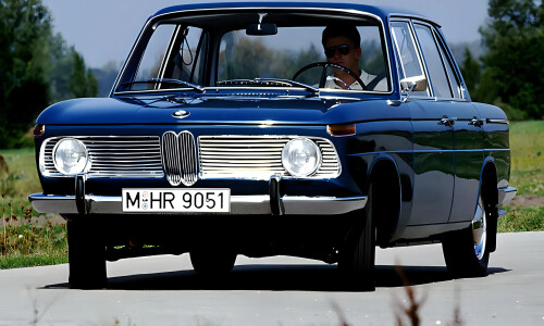 BMW 1500 image #5