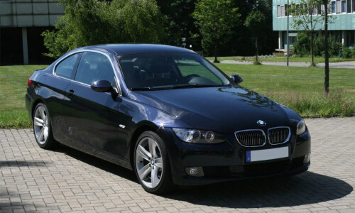 BMW 325i photo 5
