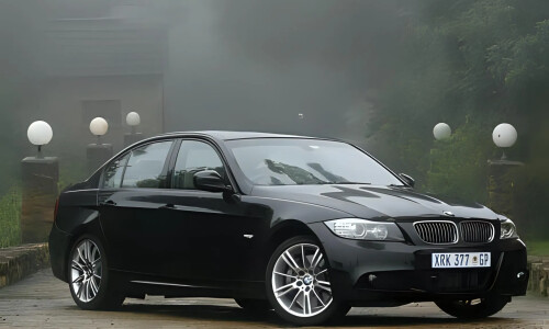 BMW 330d #7