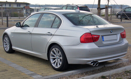BMW 330d #9