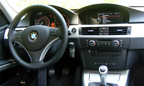 BMW 330xd #11