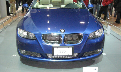BMW 335i Cabrio photo 16